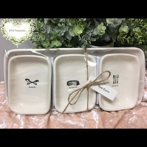 4pc Rae Dunn Icon Tray Set